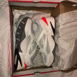 Nike M2K Tekno